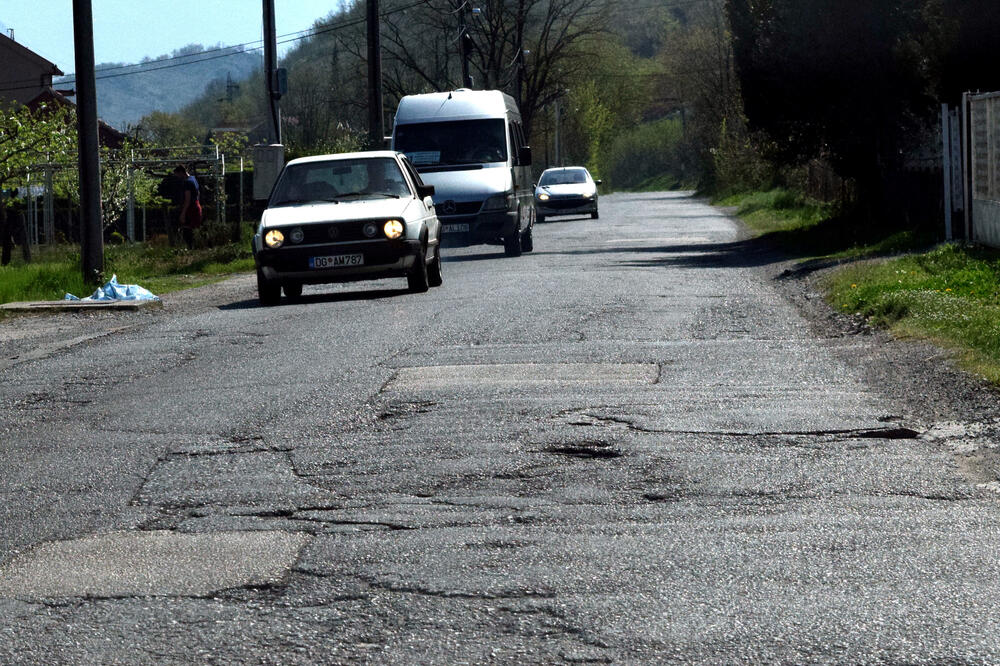 Gori od makadama, Foto: Luka Zeković