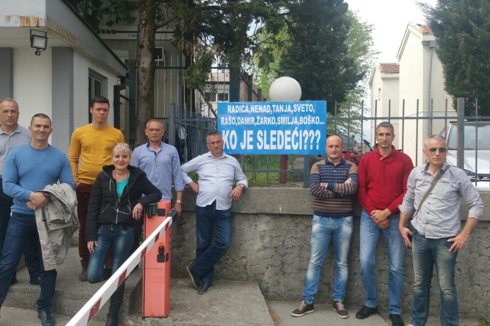 Nastavnici danas na kapiji Policijske akademije, Foto: Jelena Jovanović
