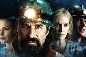 Džon Travolta: Oči u oči sa smrtonosnom olujom