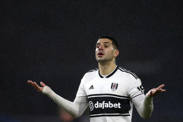 Mitrović ne ide iz Engleske i Premijer lige?