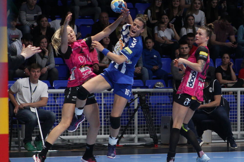 Porazom se oprostila od dvorane u kojoj je odrasla: Anđela Bulatović, Foto: Luka Zeković