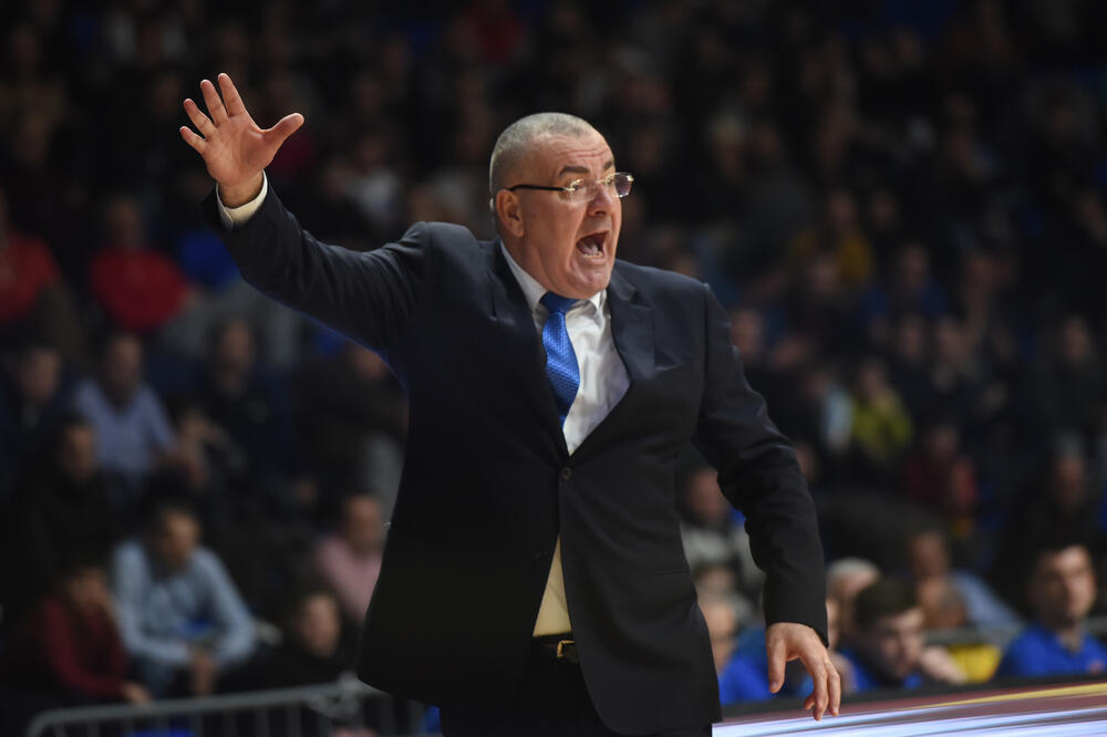 Doveden da odbrani šampionski prsten: Repeša, Foto: Savo Prelević