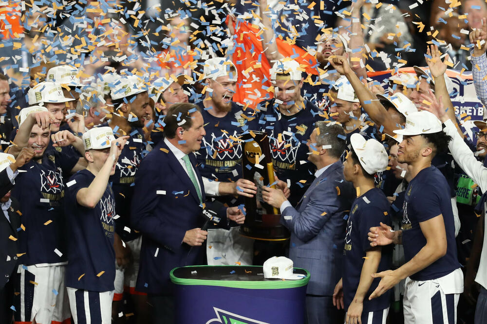 Slavlje košarkaša Virdžinije, Foto: Reuters