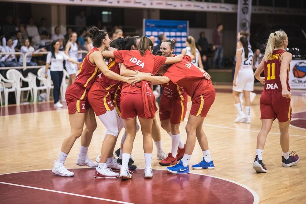 Košarkašice Crne Gore, Foto: FIBA