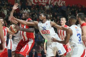 Boltauzer, Pukl i Hordov sude prvu utakmicu Zvezda - Budućnost