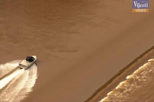 Poplave u Oregonu: Kad neko u nevolji pronađe zabavu