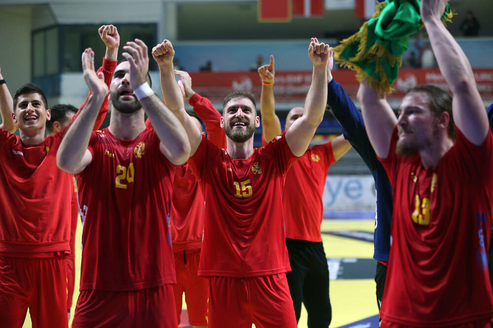 Slavlje rukometaša Crne Gore, Foto: Filip Roganović