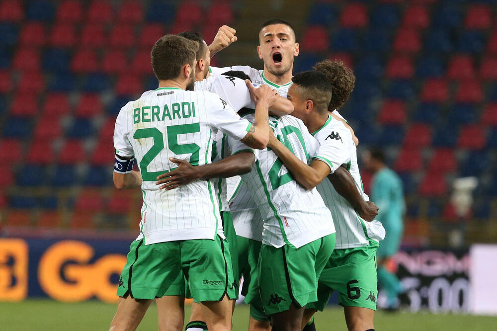 Igrači Sasuola proslavljaju jedan od golova ove sezone, Foto: ANSA