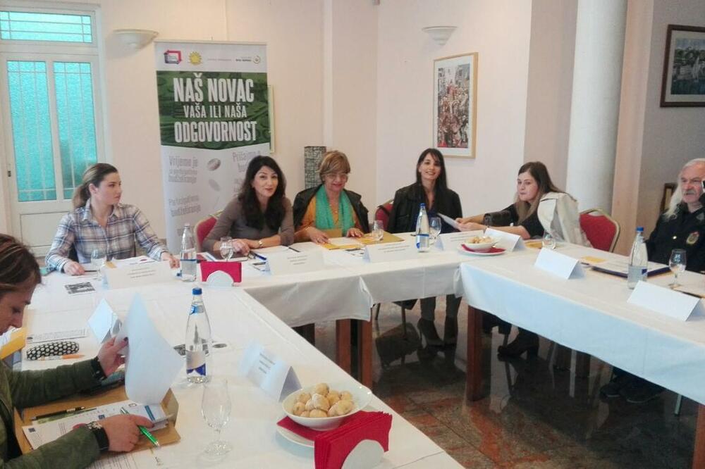 Sa okruglog stola, Foto: Slavica Kosić