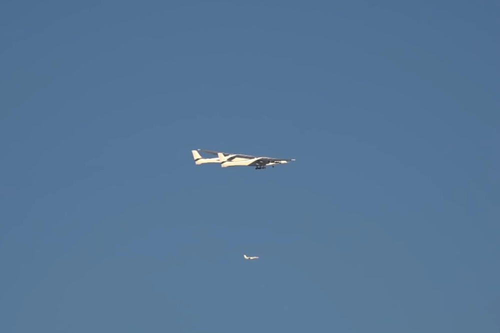 Prvi let Stratolauncha, Foto: Screenshot
