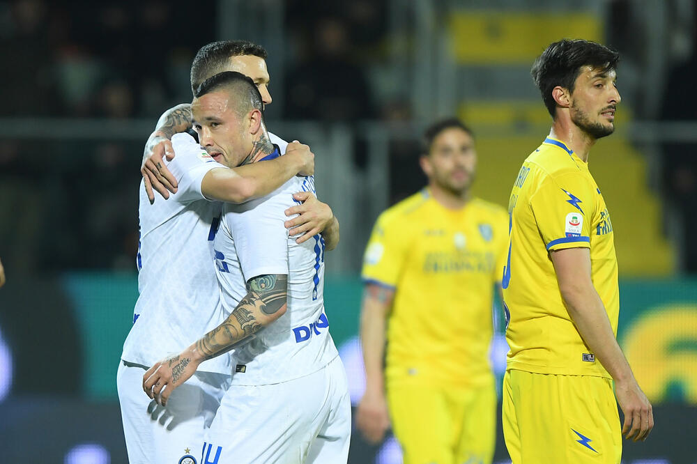 Perišić i Naingolan slave gol za 2:0, Foto: Reuters