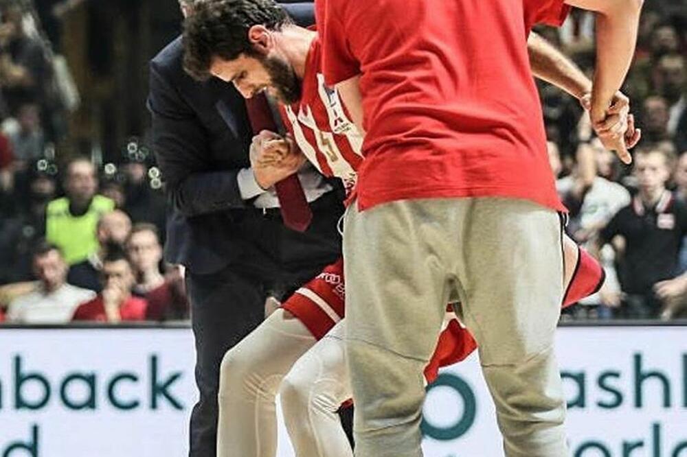 Perperoglu na sinoćnjem meču, Foto: Instagram