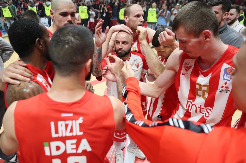 Košarkaši Crvene zvezde, Foto: Crvena zvezda MTS