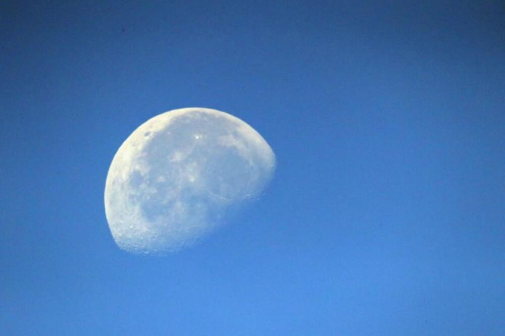 Mjesec (ilustracija)