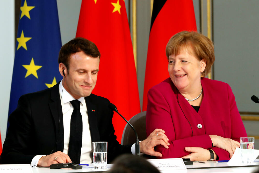 Makron i Merkel, Foto: Reuters