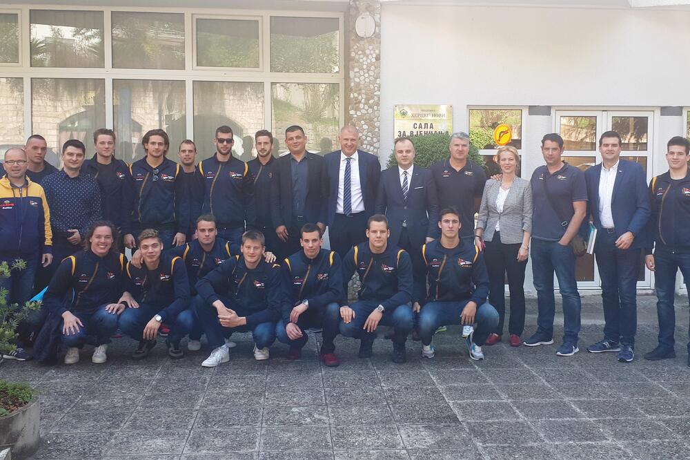 Vaterpolisti na prijemu, Foto: Opština Herceg Novi