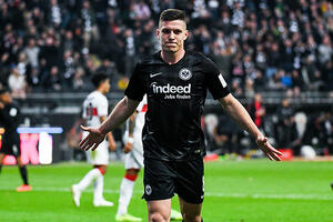 Luka Jović potpisao za Ajntraht do ljeta 2023.