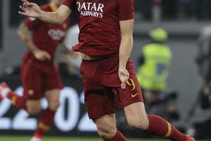 Džeko mijenja klub, a ostaje u Italiji