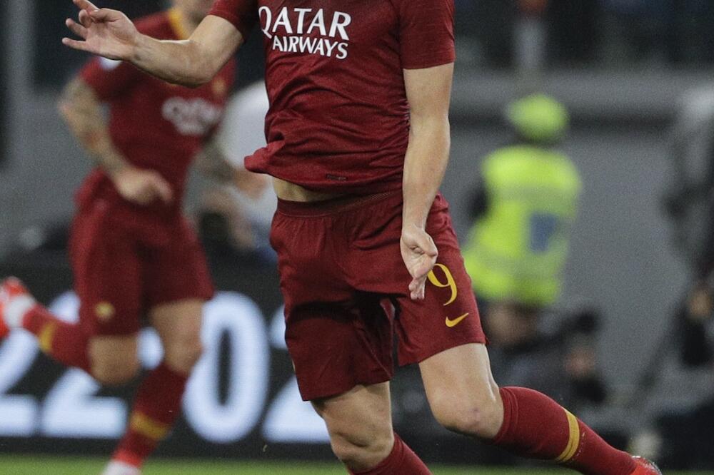 Edin Džeko, Foto: AP