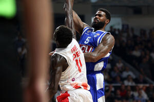 Ovaj potez je zapalio "Moraču": Klark za kraj poluvremena