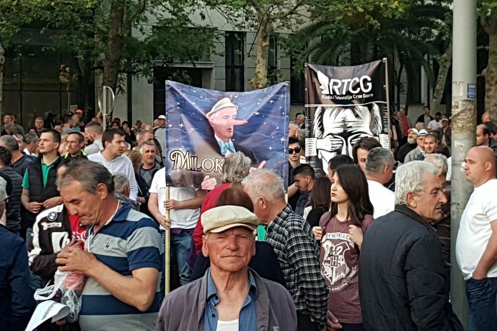 Sa protesta u Podgorici, Foto: Dušan Cicmil