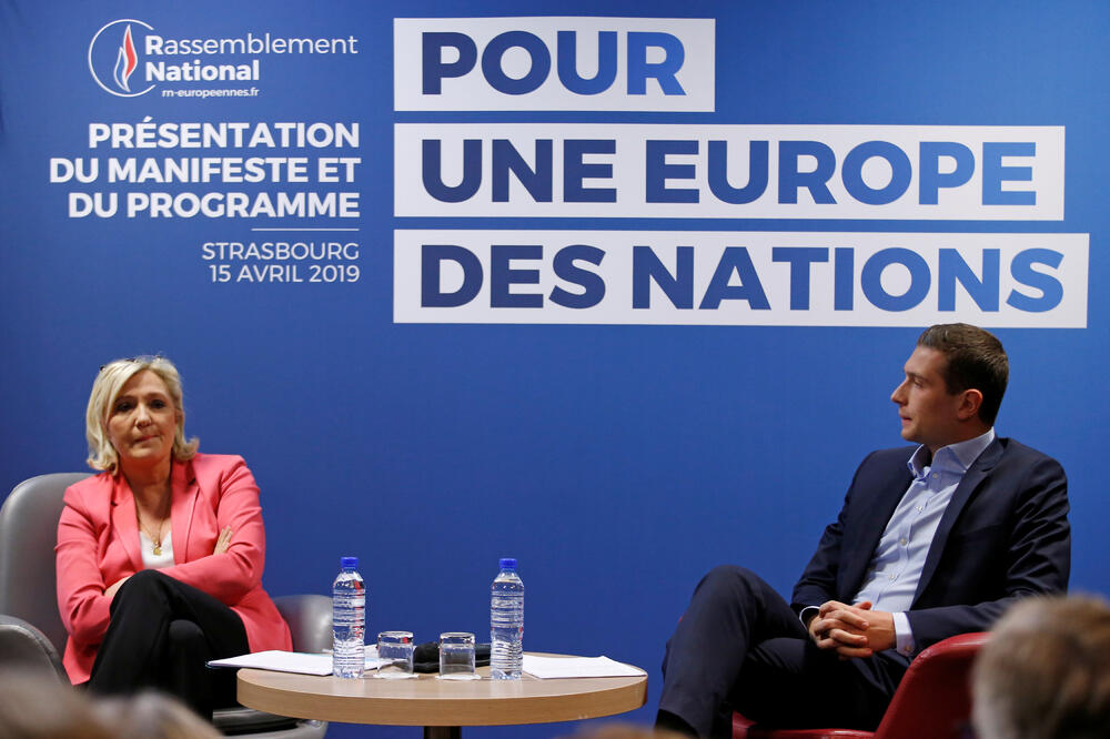 Poruka stanke ponovo glasi vratiti Francusku Francuzima: Le Penova i Bardela, Foto: Reuters