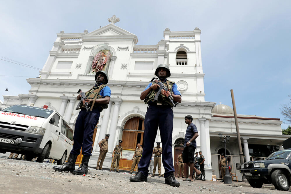 Vojnici čuvaj prilaz crkvi Sv. Antonija, Foto: Reuters