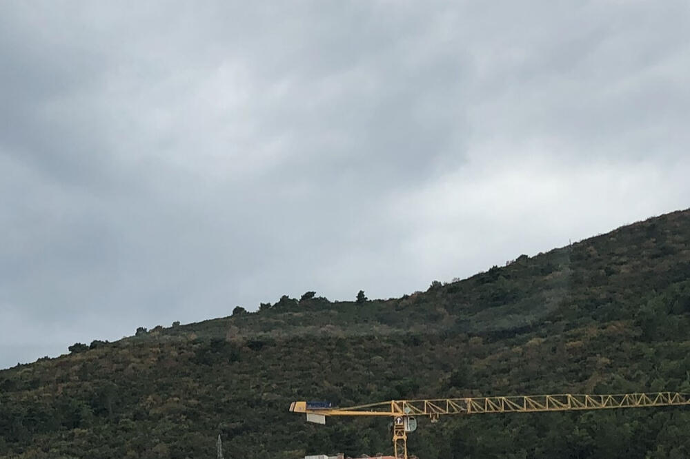 Ne nazire se završetak radova, Foto: Vuk Lajović