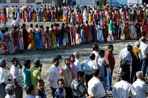 Indija: Greškom glasao za vladajuću stranku, pa satarom sebi...