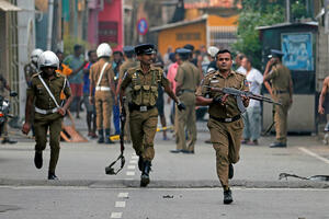 Broj mrtvih u napadima u Šri Lanki porastao na 359, uhapšeno još...