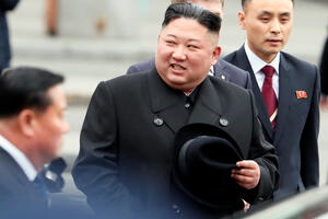 Pred samit sa Putinom: Pogledajte dolazak Kim Džong Una u...