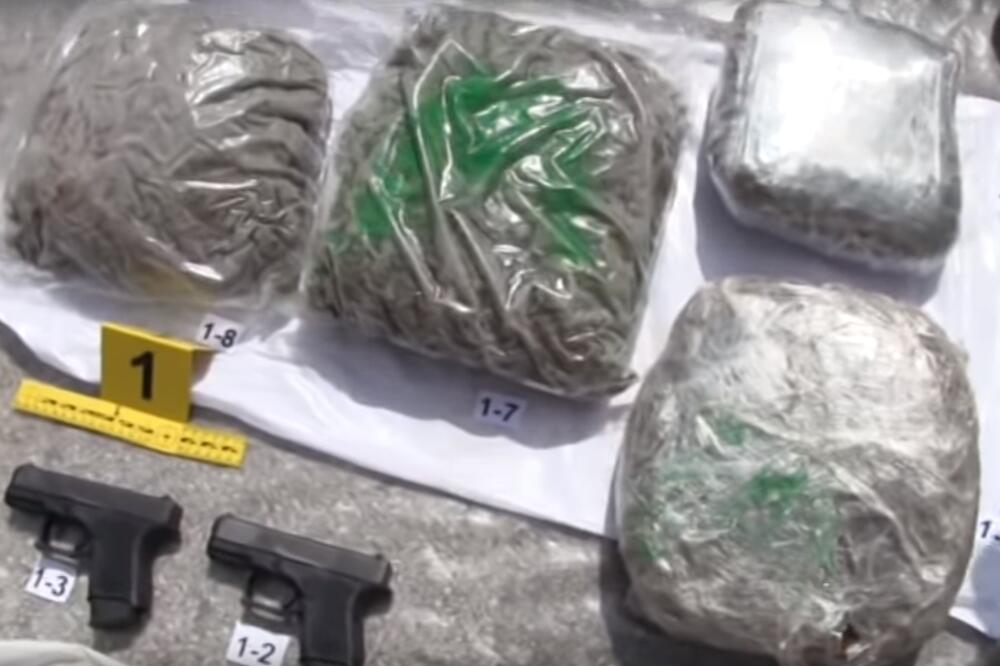 Oduzeta droga i oružje, Foto: Screenshot (MUP Hrvatske)