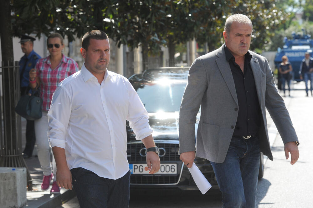 Jovica Lončar (desno) i Duško Šarić, Foto: Savo Prelević