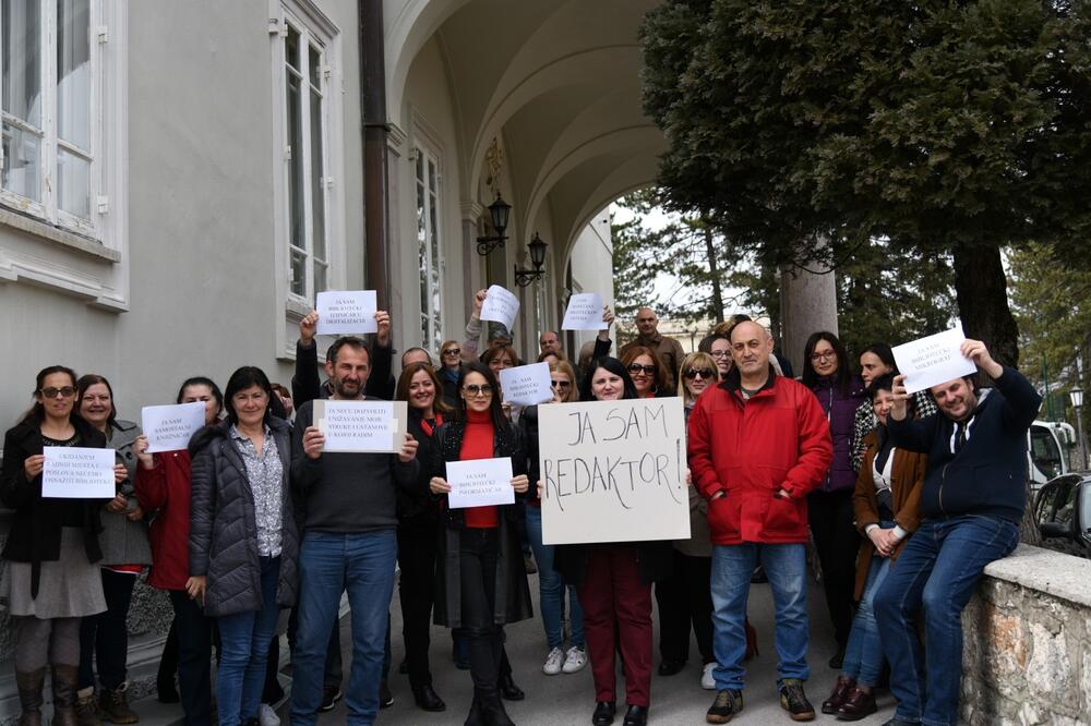 Štrajk upozorenja zaposlenih u Nacionalnoj biblioteci - Foto: Sindikat NB “Đurđe Crnojević”