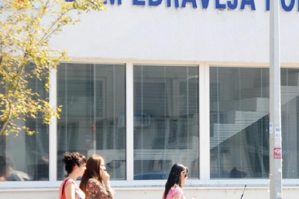 Dom zdravlja: Ilustracija, Foto: Boris Pejović