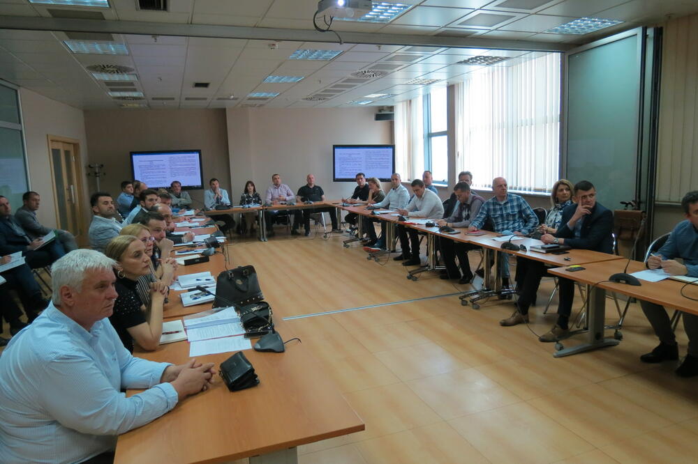 Sa današnjeg sastanka, Foto: MORT