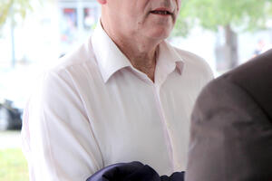 Aprcović: Smjena Jokića zakonita, Perović bi da obesmisli volju...