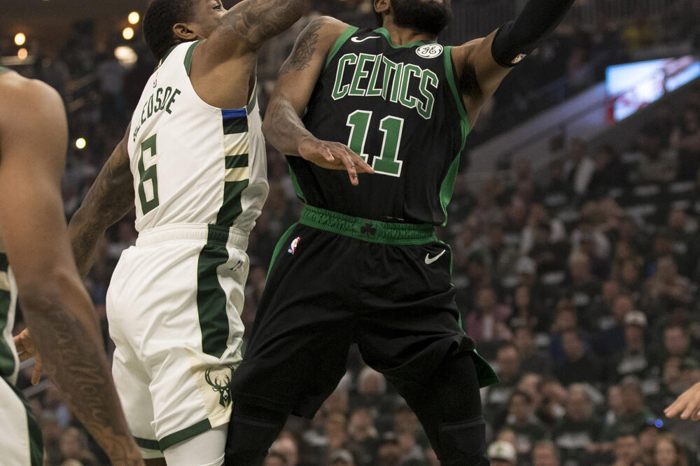 Irving u duelu sa Bledsoom, Foto: USA TODAY Sports