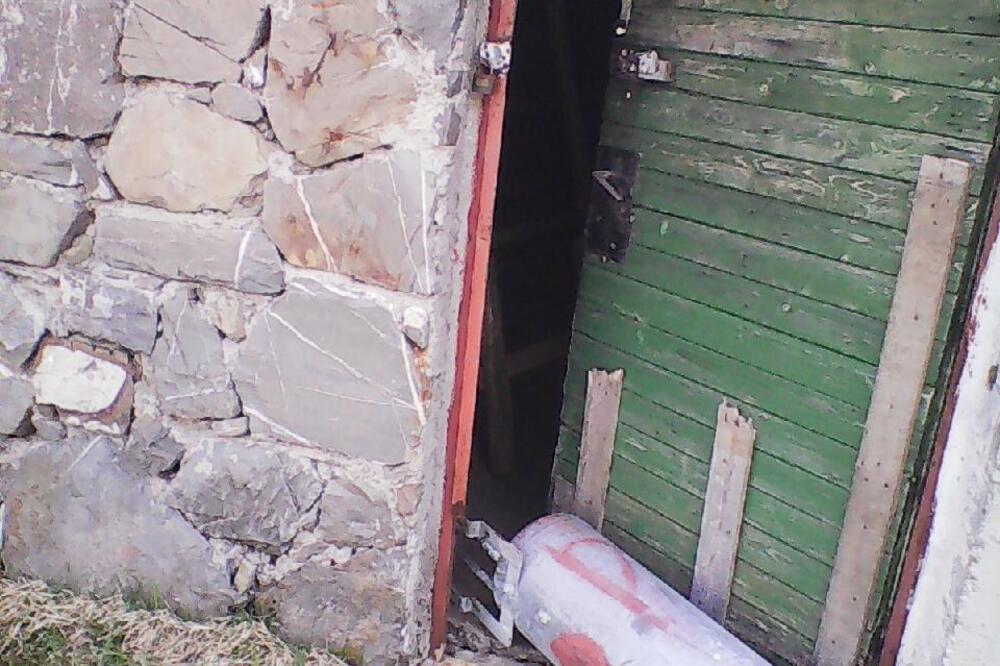 Nedavno obijene gotovo sve kolibe na katunu, Foto: Privatna arhiva