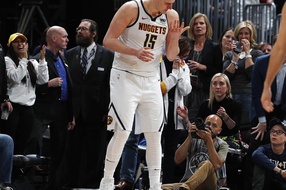 Jokić na meču sa Portlandom, Foto: BETA/AP