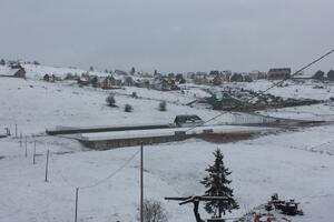 Posljednji aprilski dan i snijeg na Žabljaku