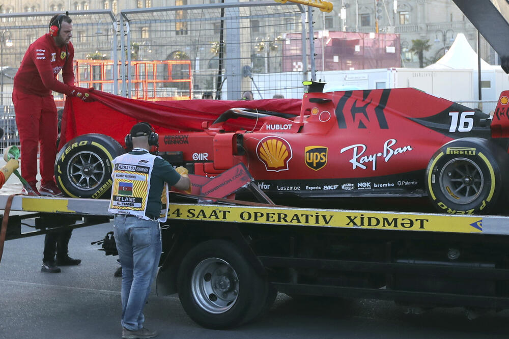 Bolid Šarla Leklera nakon udesa, Foto: AP Zurab Kurtsikidze