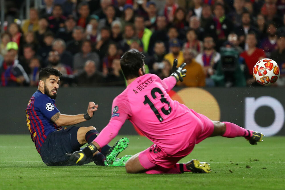 Suares postiže gol za Barselonu, Foto: Reuters