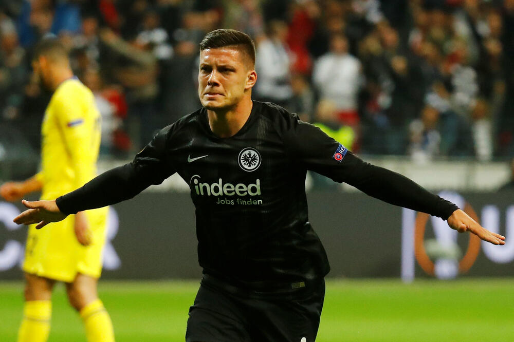 Luka Jović slavi gol protiv Čelsija, Foto: Reuters