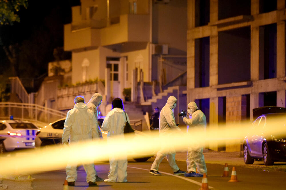 Uviđaj nakon ubistva Vukotića, Foto: Boris Pejović