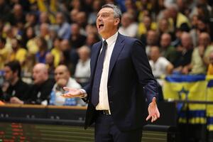 Bajern vjeruje Dejanu Radonjiću: Ponuda za produžetak ugovora je...