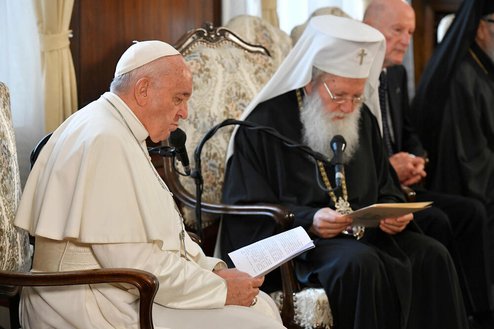 Papa Franjo u bugarski Patrijarh Neofit, Foto: Reuters