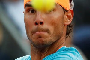 Nadal lako među osam, poznati parovi četvrtfinala