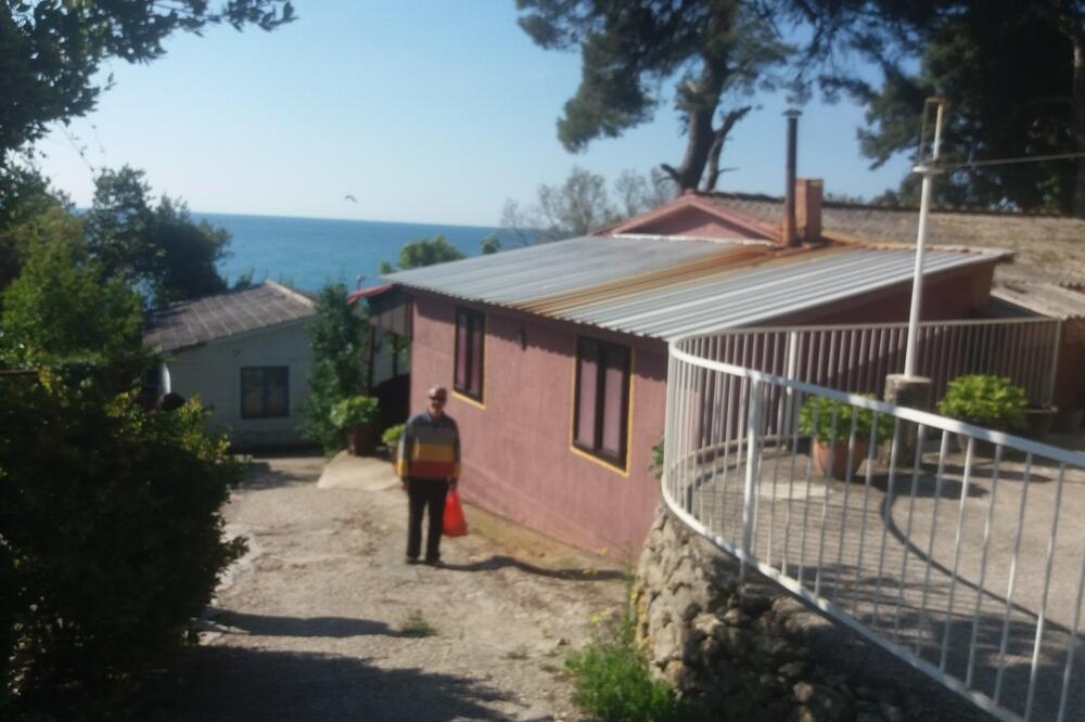 Osman Leskovac mora da napusti bivšu kuću, Foto: Samir Adrović