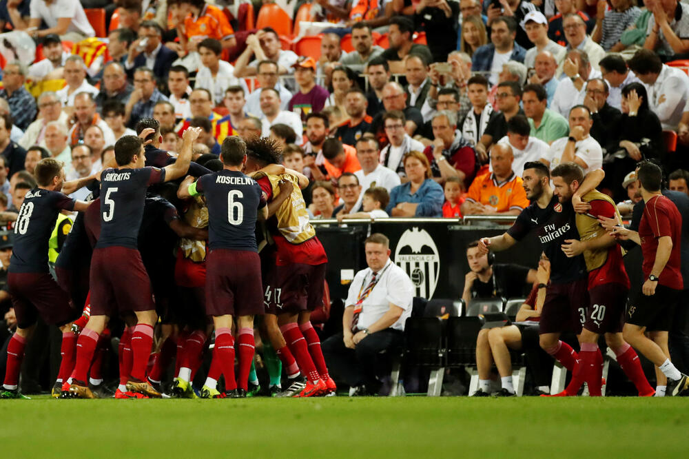 Slavlje fudbalera Arsenala, Foto: Reuters